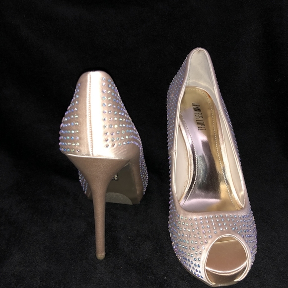 Shoes - Picture 2 of 2